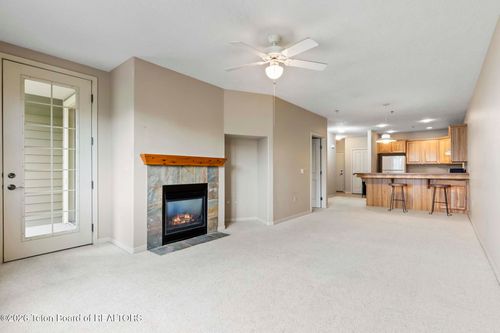 218-1325 S Hwy 89, Jackson, WY, 83001-8294 | Card Image