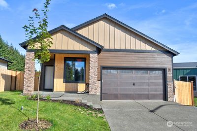 2120 Hawks View Lane, House other with 3 bedrooms, 2 bathrooms and 2 parking in Winlock WA | Image 2