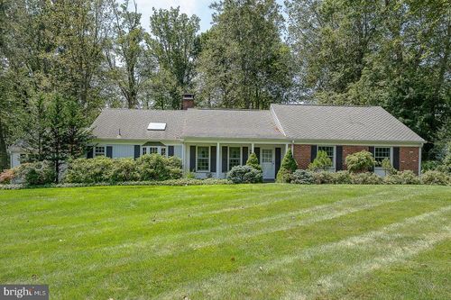 738 Woodcrest Rd, WAYNE, PA, 19087-3608 | Card Image