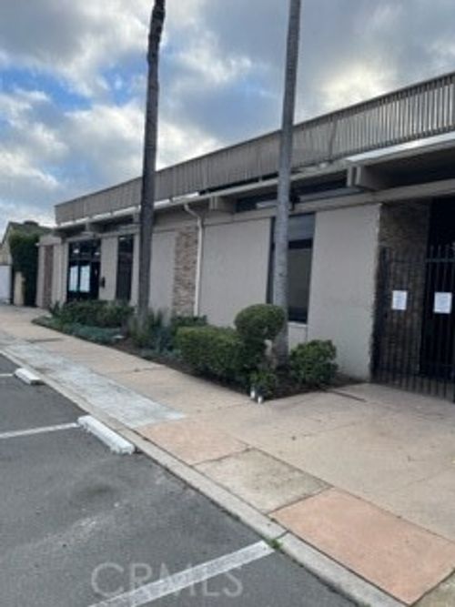 3030 W Ball Rd, Anaheim, CA, 92804-3897 | Card Image