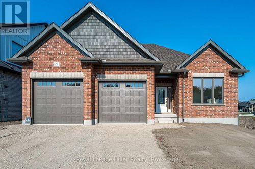 25 Avery Pl, Milverton, ON, N0K1M0 | Card Image