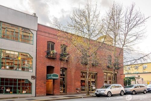 r302-1507 Western Ave, Seattle, WA, 98101-1563 | Card Image
