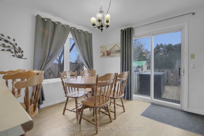 10658 Main St, House other with 4 bedrooms, 2 bathrooms and 3 parking in South Mountain ON | Image 8