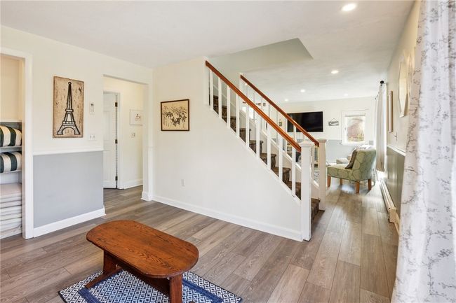 29 Wake Robin Trl, House other with 2 bedrooms, 2 bathrooms and 3 parking in Saunderstown RI | Image 9