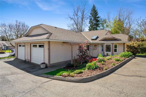 20-4120 Interurban Rd, Saanich, BC, V8Z6W7 | Card Image