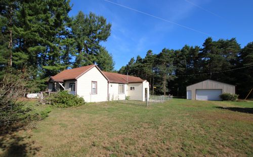 5841 W 96th St, Fremont, MI, 49412-9206 | Card Image