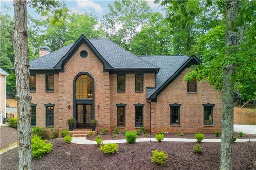 9460 Mistwater Close, Roswell, GA, 30076-3288 | Card Image