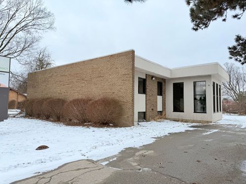 2401 Gull Road, Kalamazoo, MI, 49048 | Card Image