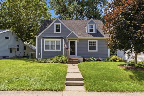 513 W 29th St, Davenport, IA, 52803-1007 | Card Image