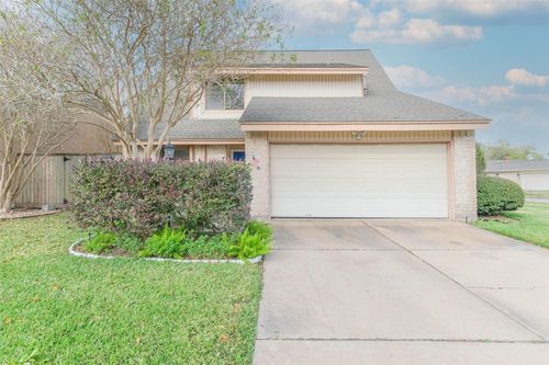 11902 Brook Meadows Ln, Meadows Place, TX, 77477-1737 | Card Image