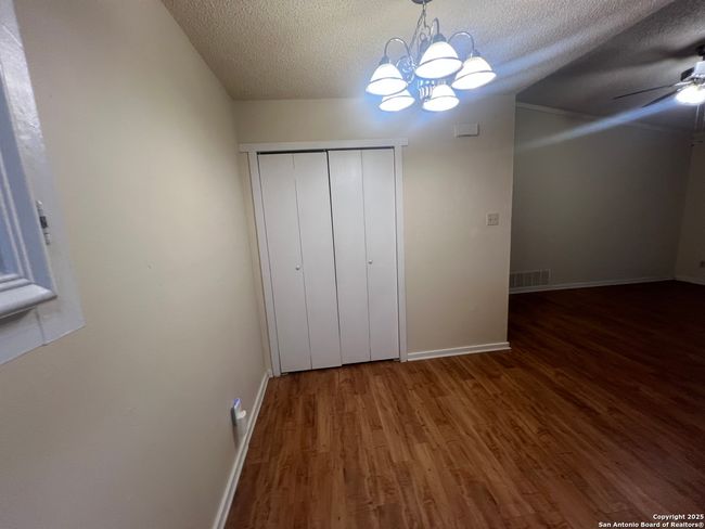 1524 Shannon Cir, Home with 2 bedrooms, 1 bathrooms and null parking in New Braunfels TX | Image 9