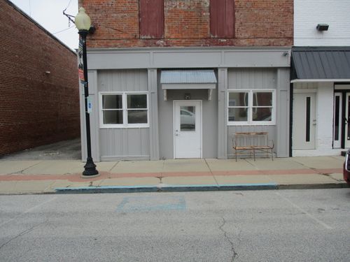 7 Pearl St, North Salem, IN, 46165-9550 | Card Image