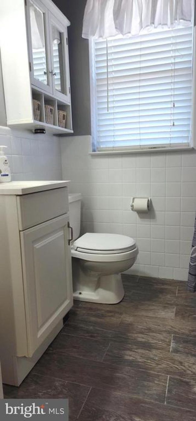 5169 Whitehall Dr, Townhouse with 4 bedrooms, 2 bathrooms and null parking in Clifton Hts PA | Image 23