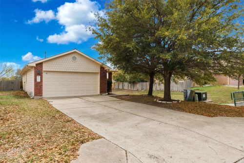 164 Opal Lake Dr, Kyle, TX, 78640-5866 | Card Image