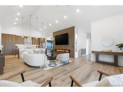 185 Hillside Rd, Idaho Springs, CO, 80452-9719 | Card Image