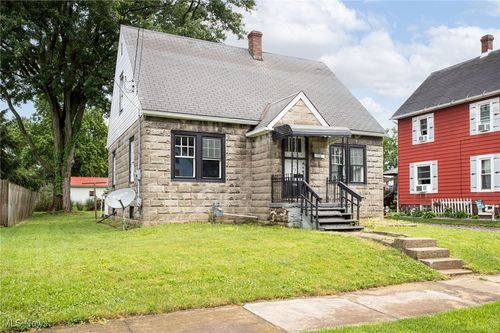 336 E 9th St, Ashland, OH, 44805-1808 | Card Image