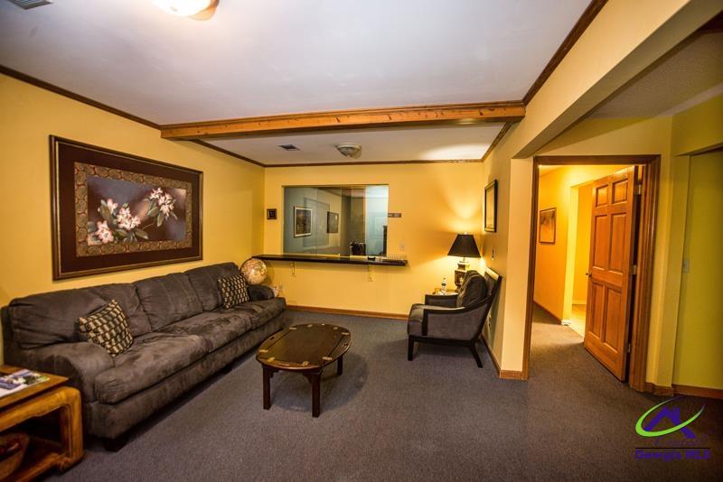 Commercial Sale in Warner Robins 4