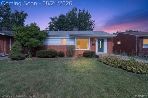 8345 Rickie Ln, Westland, MI, 48185-1695 | Card Image