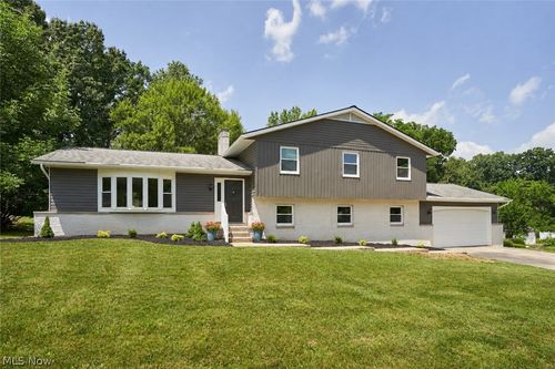 3762 Leewood Rd, Stow, OH, 44224-2433 | Card Image