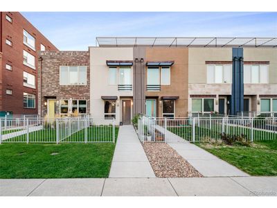 1565 Wolff St, Townhouse with 3 bedrooms, 1 bathrooms and null parking in Denver CO | Image 2