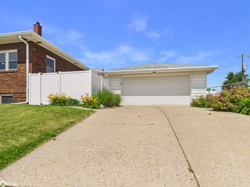 1201 Concert St, Keokuk, IA, 52632-4419 | Card Image