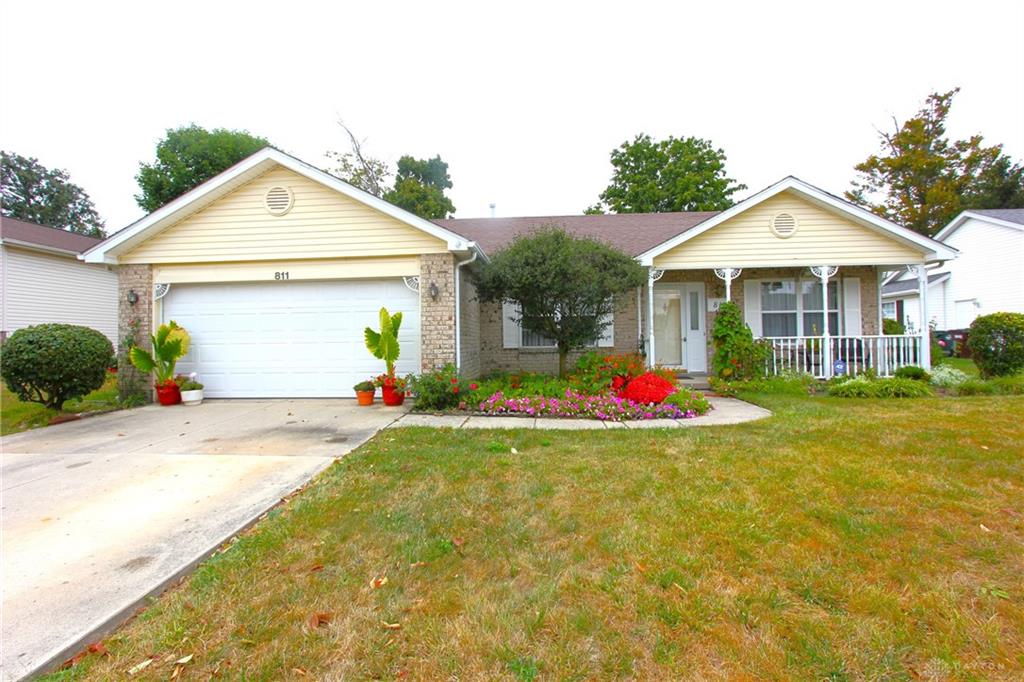 Plover Ln, Englewood, OH 45315