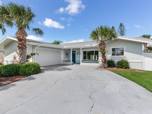 10120 Paradise Blvd, TREASURE ISLAND, FL, 33706-3117 | Card Image