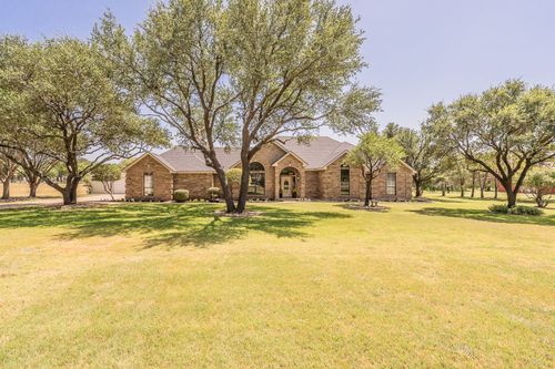 2305 Floyd Hampton Rd, Crowley, TX, 76036-4581 | Card Image