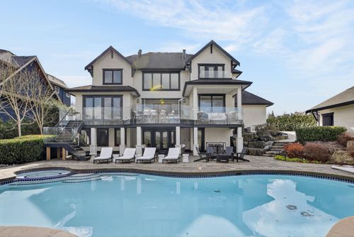 20055 2 Ave, Langley, BC, V2Z0A3 | Card Image