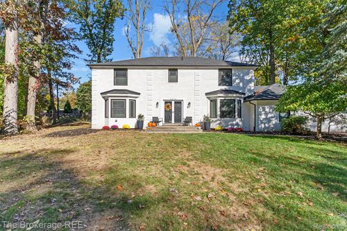 2576 Homewood Dr, Troy, MI, 48098-2302 | Card Image