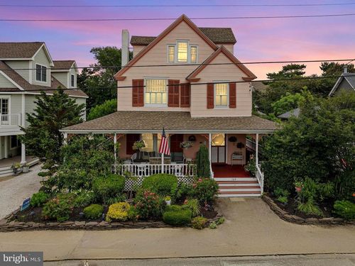 109 Centre St, BEACH HAVEN, NJ, 08008-1713 | Card Image