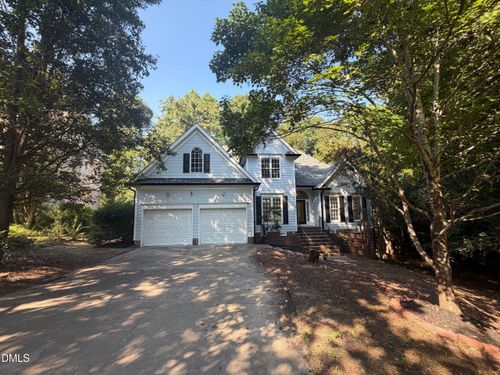2916 Woodslope Dr, Raleigh, NC, 27610-8240 | Card Image