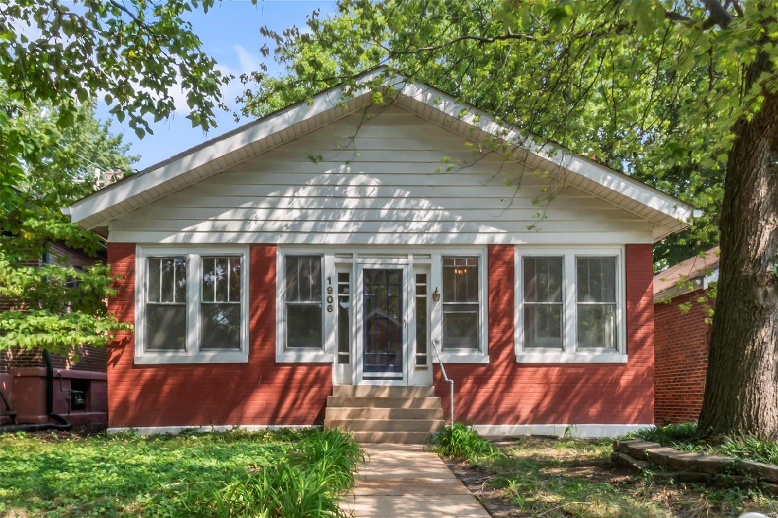 Mitchell Pl, Saint Louis, MO 63139