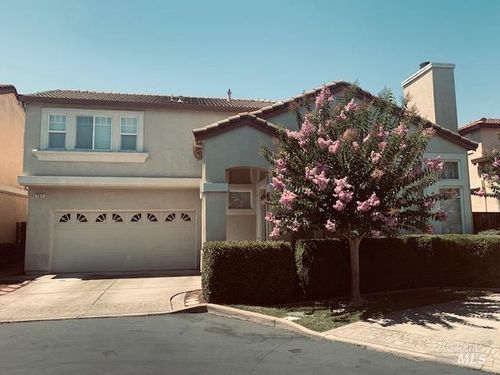701 Crawdad Ct, Fairfield, CA, 94533-8814 | Card Image