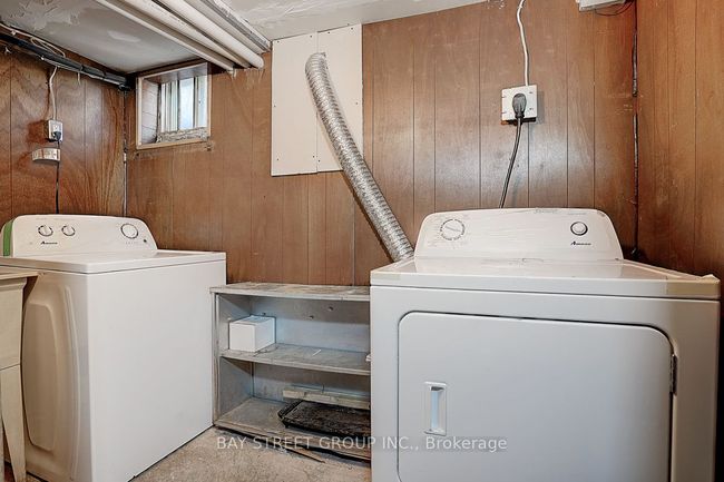 144 Wolseley St, House attached with 7 bedrooms, 3 bathrooms and null parking in Toronto ON | Image 15