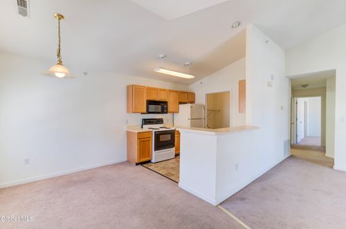 304-304 Heritage Way, Wilton, NY, 12831-3309 | Card Image