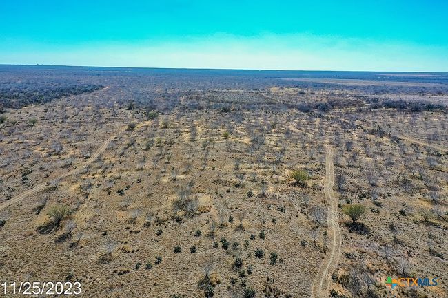 4 Us Hwy 85 Street, Home with 0 bedrooms, 0 bathrooms and null parking in Dilley TX | Image 5