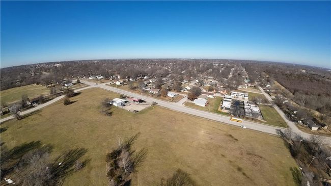 7905 High Grove Rd, Home with 0 bedrooms, 0 bathrooms and null parking in Grandview MO | Image 5