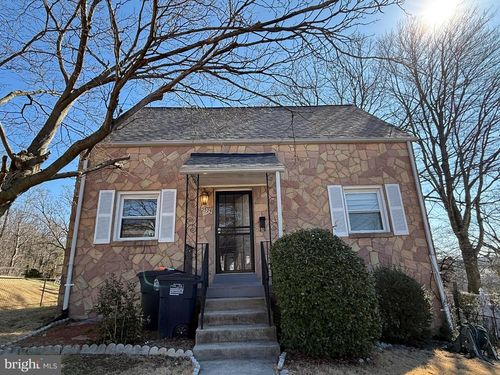 5529 Volta Ave, BLADENSBURG, MD, 20710-1571 | Card Image