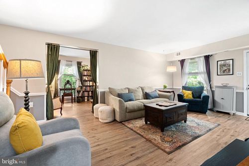 709 Middleton Pl, NORRISTOWN, PA, 19403-2837 | Card Image