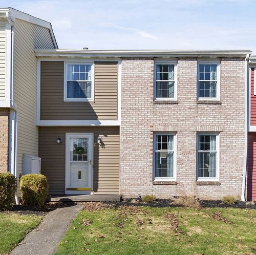 35 Summit Knolls Dr, Webster, NY, 14580-2847 | Card Image