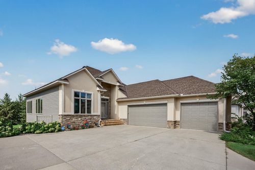 11880 Dunkirk Cir Ne, Blaine, MN, 55449-7500 | Card Image