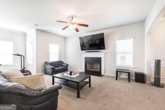 196 Amelia Dr, House other with 4 bedrooms, 3 bathrooms and null parking in Byron GA | Image 4