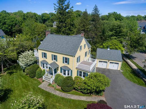 12 Sconset Dr, Fairfield, CT, 06824-3854 | Card Image