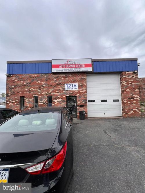1216 Street Rd, BENSALEM, PA, 19020-5333 | Card Image