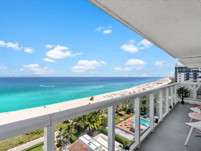 1603 - 2457 Collins Ave, Condo with 2 bedrooms, 2 bathrooms and null parking in Miami Beach FL | Image 3