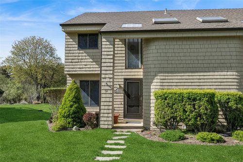 unit-5-52 Fairway Pl, Montauk, NY, 11954-5256 | Card Image