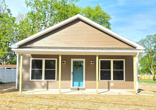 450 Underwood Ave, Elmira, NY, 14905-1359 | Card Image