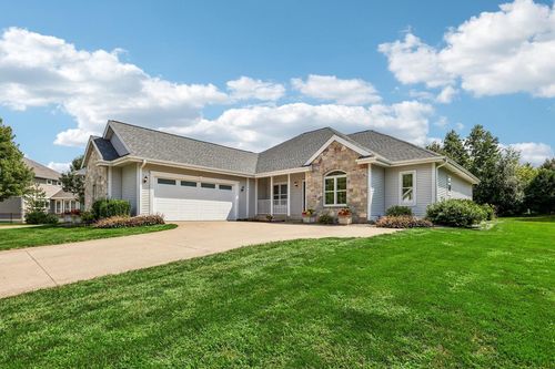 1148 Bluebird Trl, WAUNAKEE, WI, 53597-2617 | Card Image