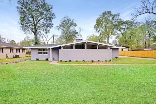 7575 Coburn Dr, Beaumont, TX, 77707-1613 | Card Image